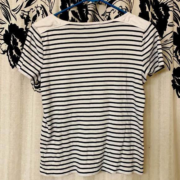 Lauren Ralph Lauren black and white striped shirt with gold accents & crew neck - Picture 3 of 3